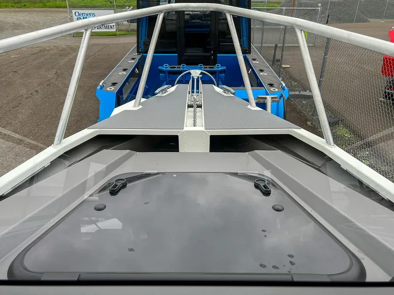 Slide: The Image of Stabi-Craft 2750 Ultra Centercab 2026 - 6