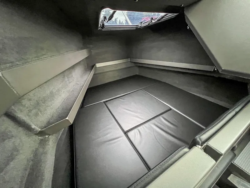 Slide: The Image of Stabi-Craft 2750 Ultra Centercab 2026 - 7