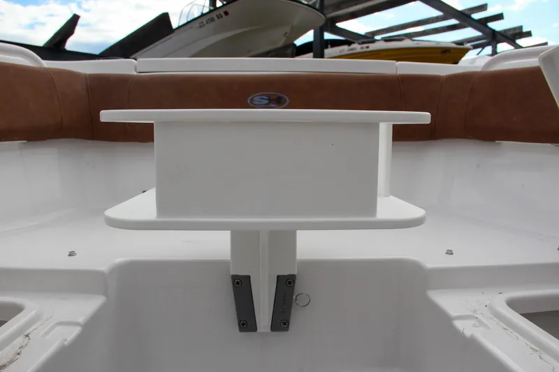 Slide: The Image of Sea Hunt Ultra 255 SE 2024 - 61