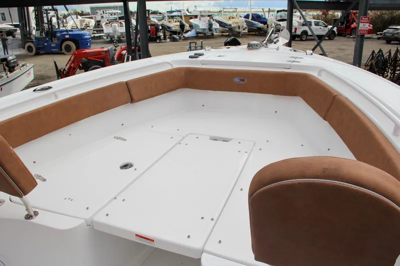 Slide: The Image of Sea Hunt Ultra 255 SE 2024 - 62