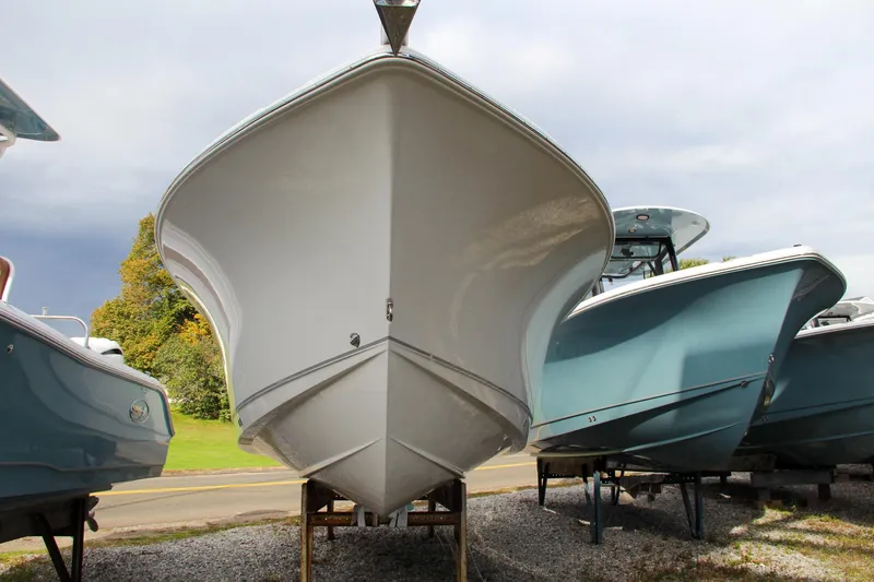 Slide: The Image of Sea Hunt Ultra 255 SE 2024 - 73