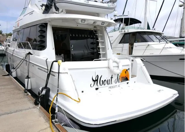 Slide: The Image of Carver 530 Voyager Pilothouse 2001 - 67