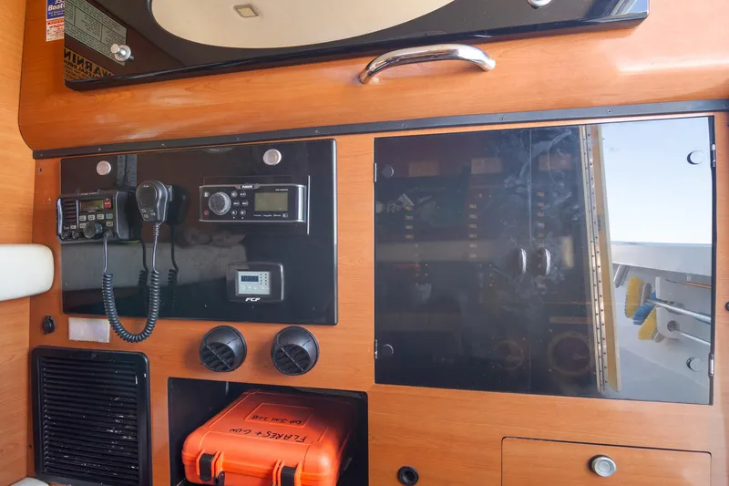 Slide: The Image of Mirage 32 2004 - 73