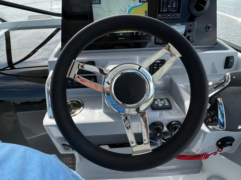 Slide: The Image of Jeanneau Leader 9.0 WA 2025 - 50