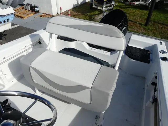 Slide: The Image of Key Largo 1800C 2021 boat with Suzuki outboard motor. - 11