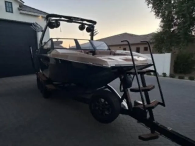 Slide: The Image of Tigé 23RZX 2021 - 67