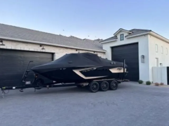 Slide: The Image of Tigé 23RZX 2021 - 70