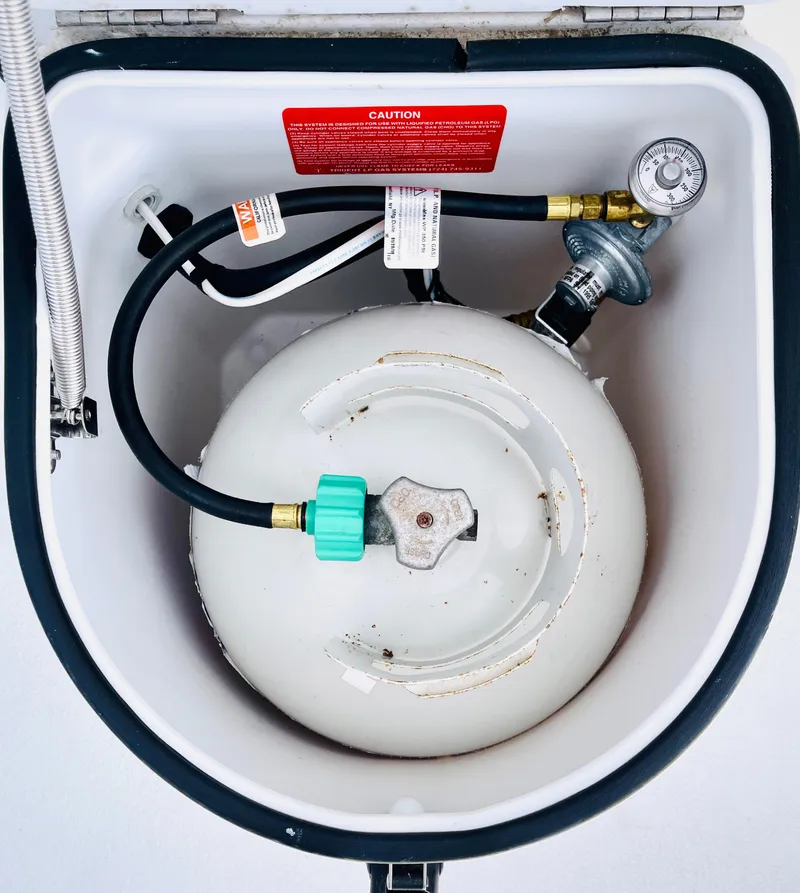 Slide: The Image of Tollycraft Tollyhome 36 1970 - 71