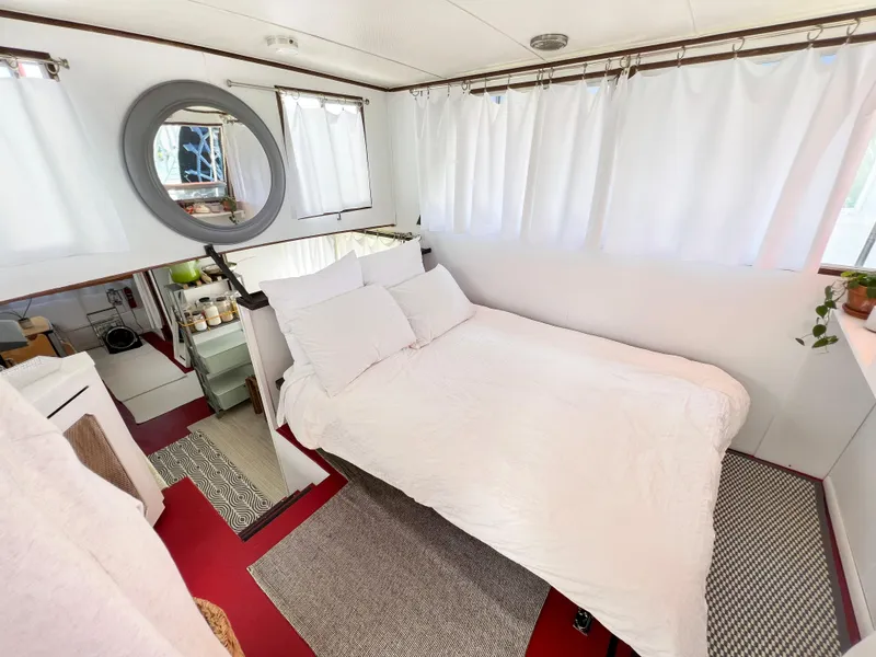 Slide: The Image of Tollycraft Tollyhome 36 1970 - 82