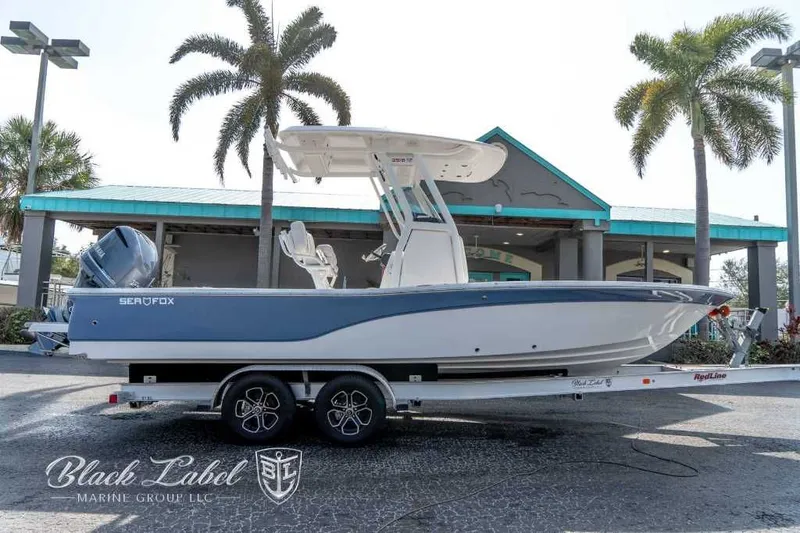 The Image of Sea Fox 251 BayFox Center Console 2024 - 0