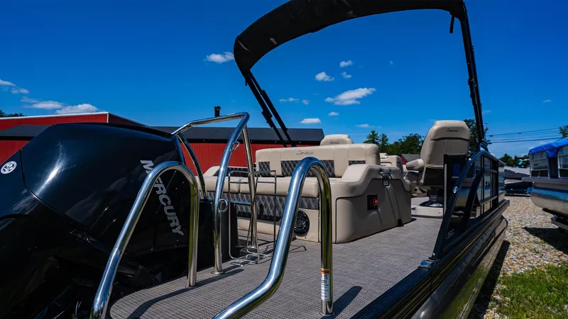 Slide: The Image of Barletta L25UC 2021 - 7