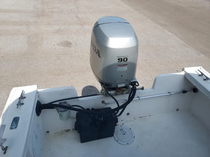 Slide: The Image of Eastern 20 Center Console 2000 - 56