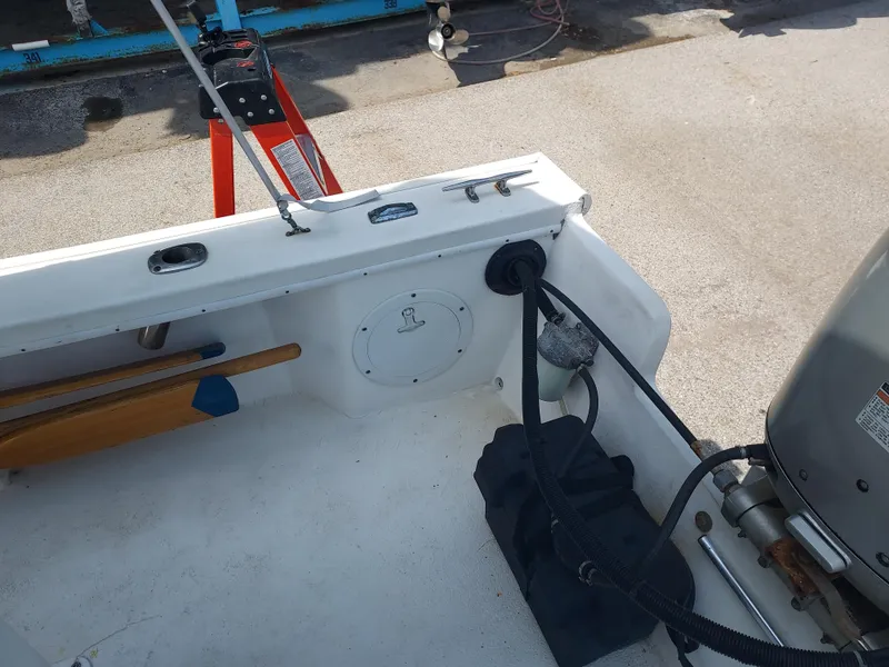 Slide: The Image of Eastern 20 Center Console 2000 - 58