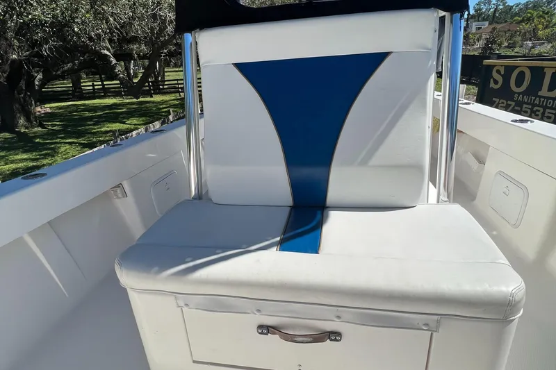 Slide: The Image of SeaVee 32 Cuddy Diesel-Console Seat - 12
