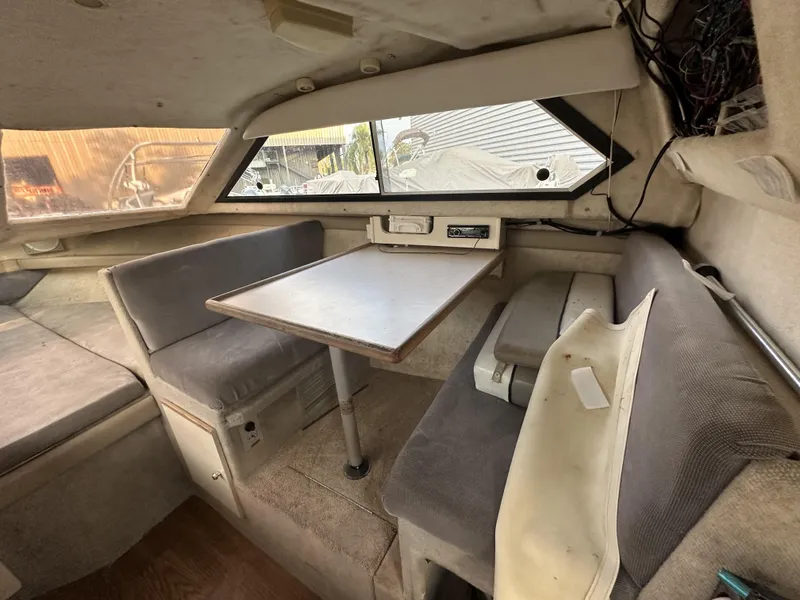 Slide: The Image of Bayliner 2452 Ciera Express 1998 - 9