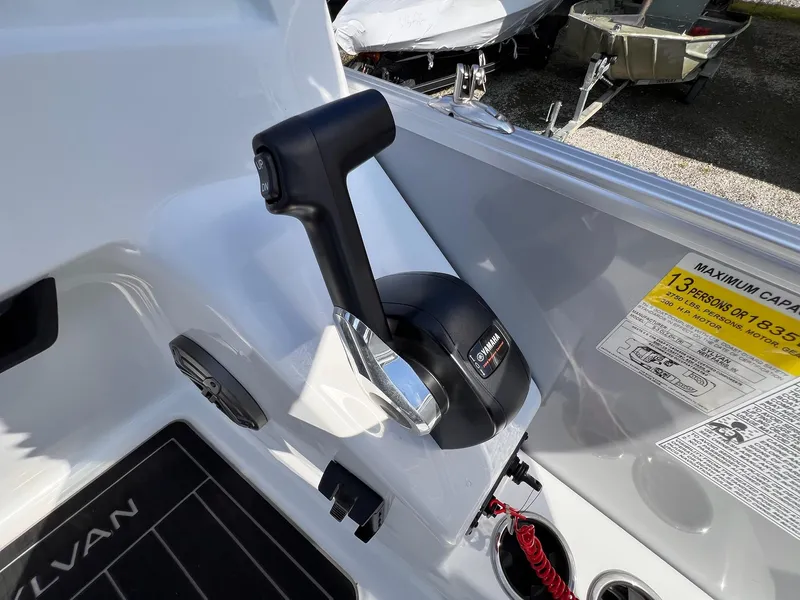 Slide: The Image of Sylvan S3 CLZ DH Tritoon - In Stock 2024 - 45