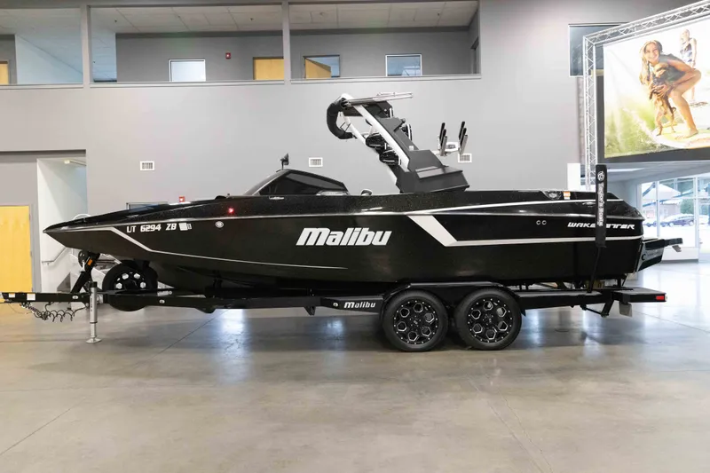 The Image of Malibu 24 MXZ 2020 - 0