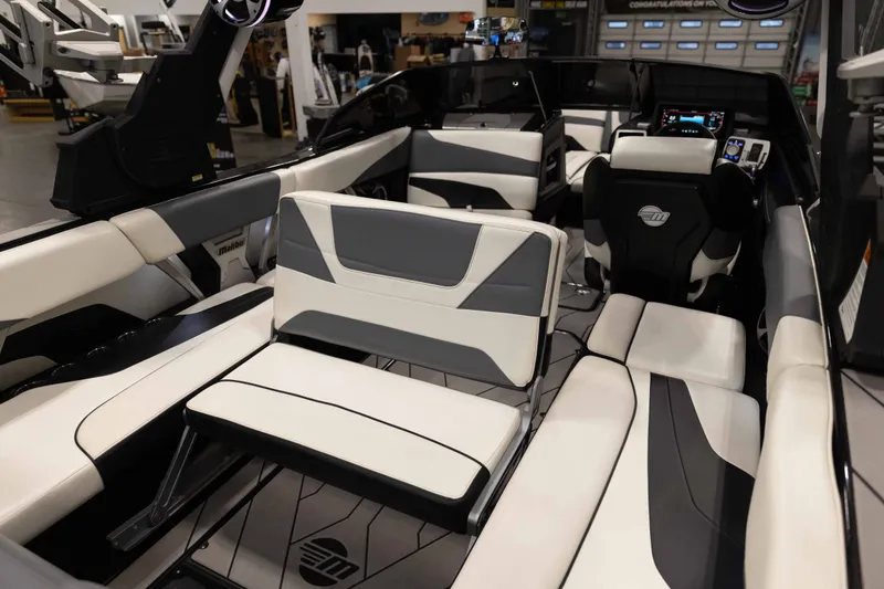 Slide: The Image of Malibu 24 MXZ 2020 - 29