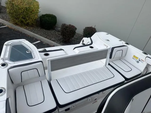 Slide: The Image of Yamaha 255 FSH Sport E 2023 - 13