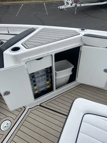 Slide: The Image of Yamaha 255 FSH Sport E 2023 - 8