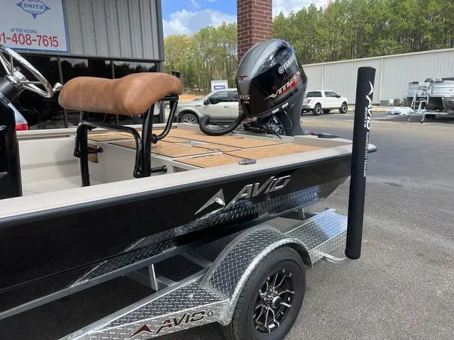 Slide: The Image of Avid 21 FSX 2024 - 15