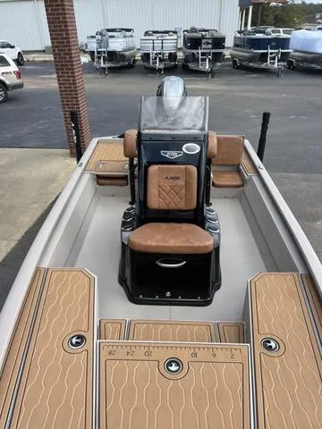 Slide: The Image of Avid 21 FSX 2024 - 2