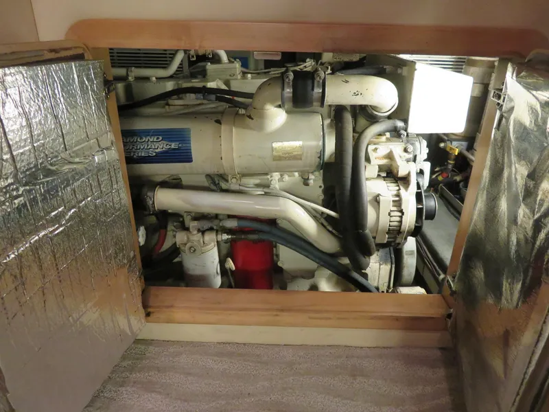 Slide: The Image of Blue Water 5800 Motor Yacht 2000 - 115