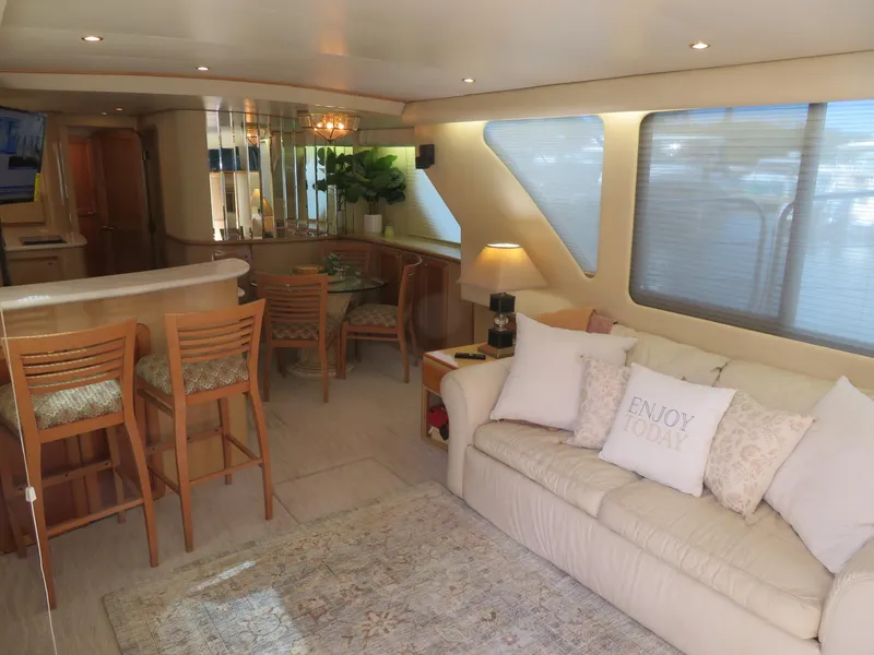 Slide: The Image of Luxurious interior of 2000 Bluewater Yachts 5800 Motor Yacht with modern furnishings. - 24