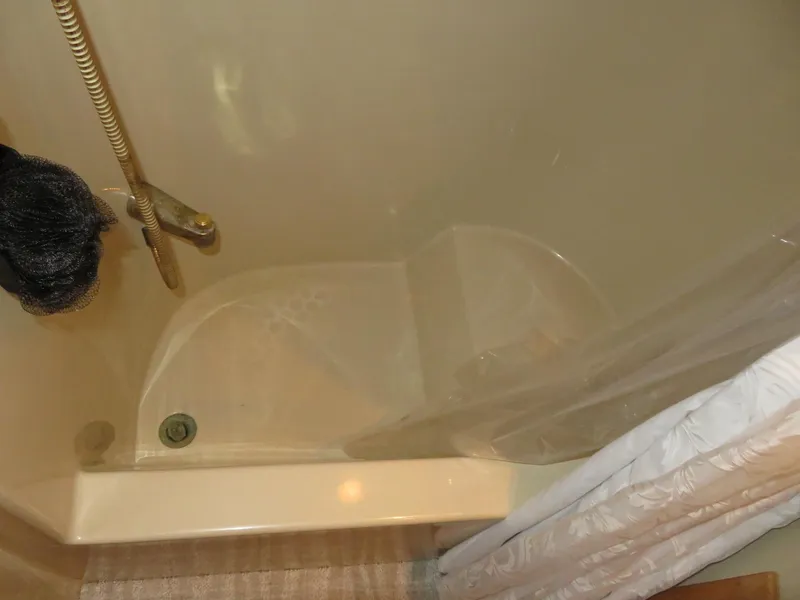 Slide: The Image of Blue Water 5800 Motor Yacht 2000 - 56