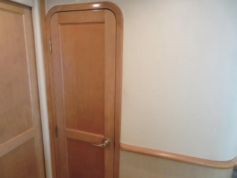 Slide: The Image of Blue Water 5800 Motor Yacht 2000 - 58