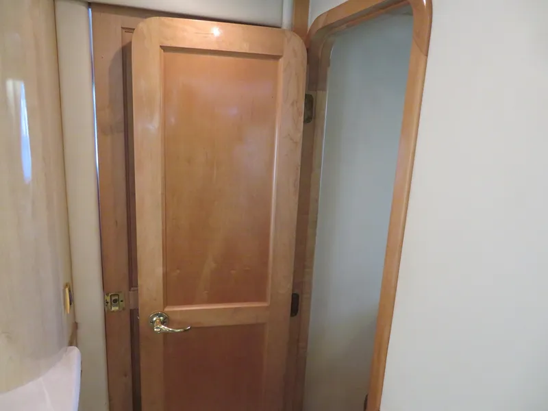 Slide: The Image of Blue Water 5800 Motor Yacht 2000 - 59