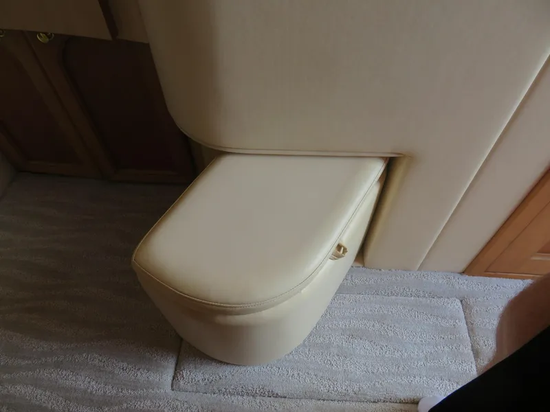 Slide: The Image of Blue Water 5800 Motor Yacht 2000 - 78