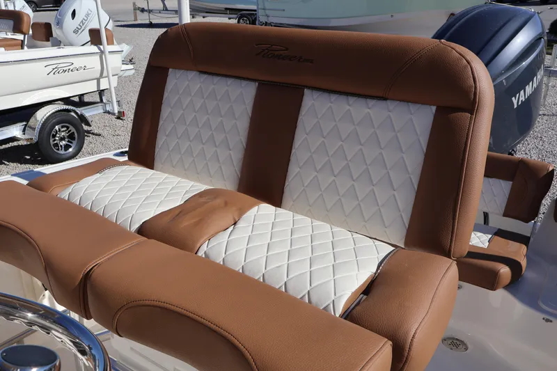 Slide: The Image of Pioneer 202 Islander 2025 - 18