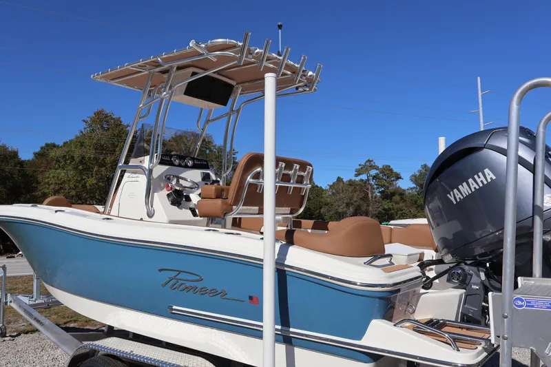 Slide: The Image of Pioneer 202 Islander 2025 - 3