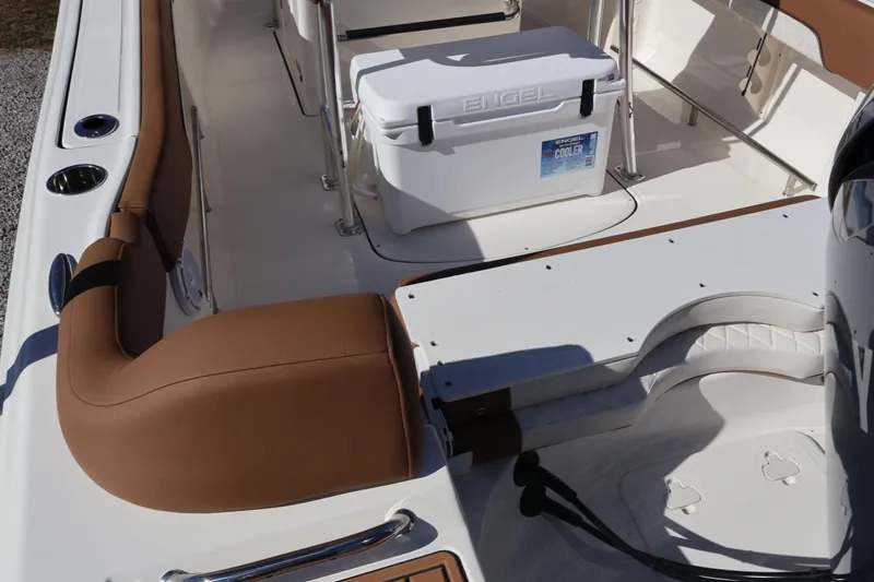 Slide: The Image of Pioneer 202 Islander 2025 - 6