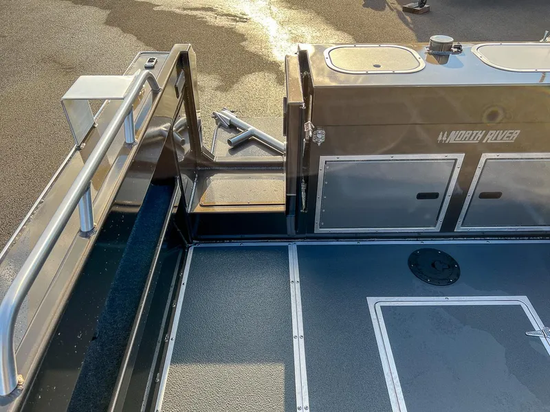 Slide: The Image of North River 24' Seahawk 2026 - 20