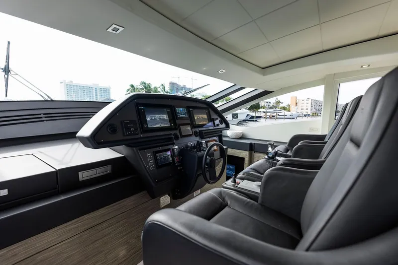 Slide: The Image of Pershing 82 2017 - 56