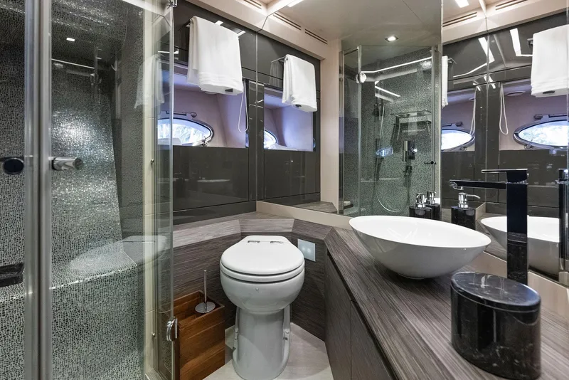 Slide: The Image of Pershing 82 2017 - 81