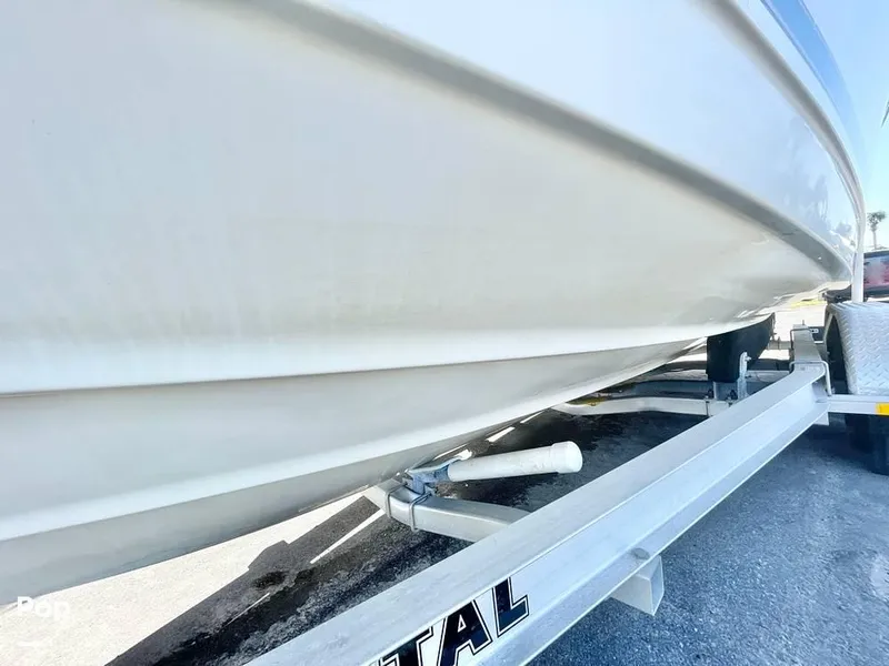 Slide: The Image of 2000 Trophy 2352 for sale in Owensboro, KY - 25