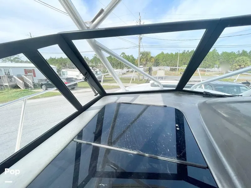 Slide: The Image of 2000 Trophy 2352 for sale in Owensboro, KY - 79