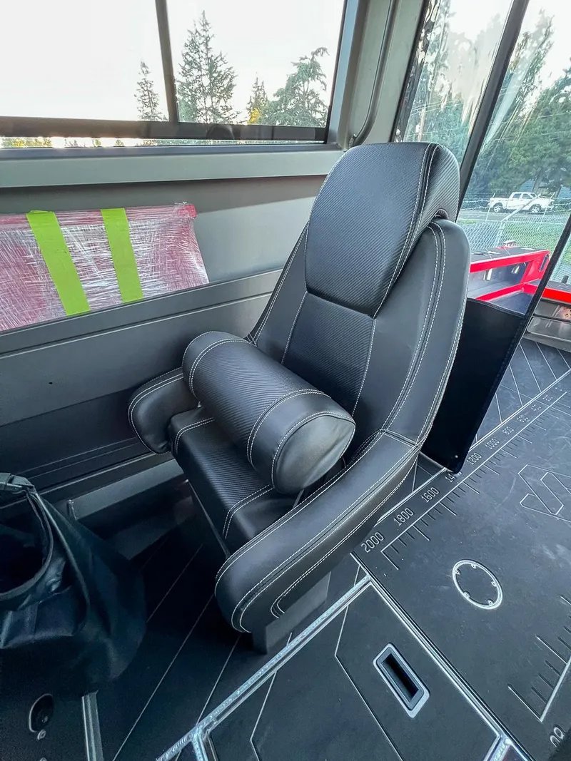 Slide: The Image of Stabi-Craft 2250 Ultra Centrecab 2024 - 10