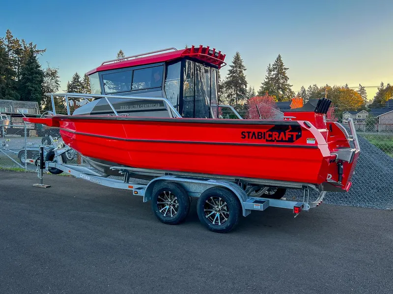 Slide: The Image of Stabi-Craft 2250 Ultra Centrecab 2024 - 3