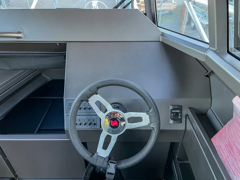 Slide: The Image of Stabi-Craft 2250 Ultra Centrecab 2024 - 8