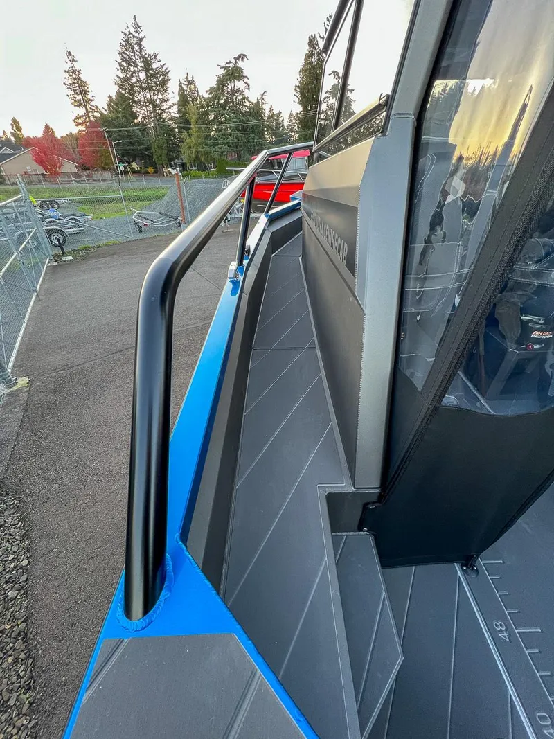 Slide: The Image of Stabi-Craft 2250 Ultra Centercab 2024 - 17