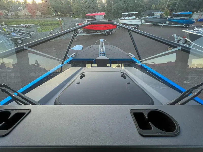 Slide: The Image of Stabi-Craft 2250 Ultra Centercab 2024 - 6