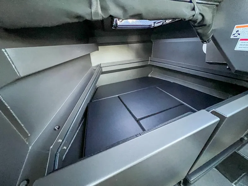 Slide: The Image of Stabi-Craft 2250 Ultra Centercab 2024 - 8