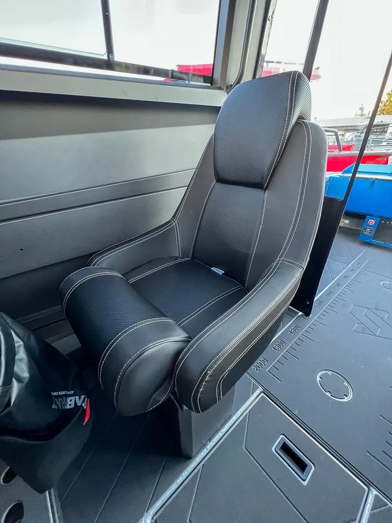 Slide: The Image of Stabi-Craft 2250 Ultra Centercab 2024 - 9