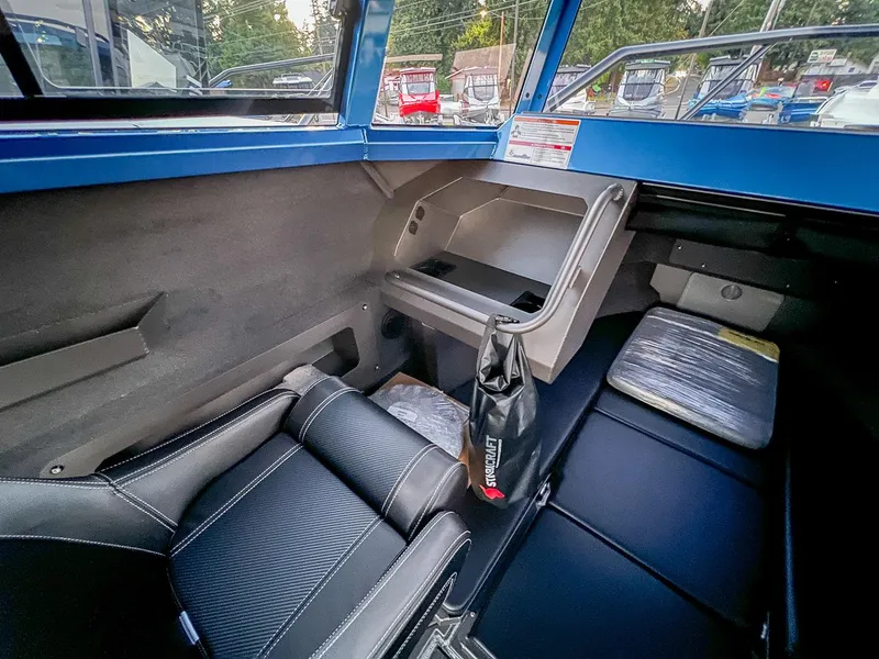 Slide: The Image of Stabi-Craft 2500 Ultracab XL 2026 - 10