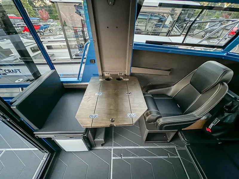 Slide: The Image of Stabi-Craft 2500 Ultracab XL 2026 - 11