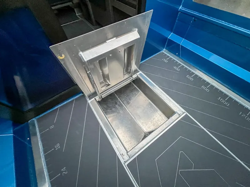 Slide: The Image of Stabi-Craft 2500 Ultracab XL 2026 - 19